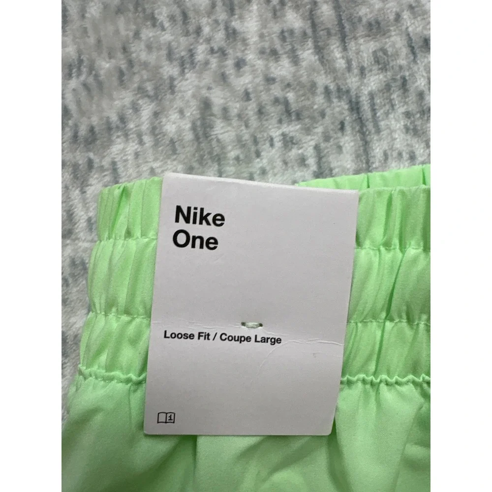 Nike One Kids Dri-FIT Training Shorts Light Green Loose Fit DX4967-376 Large‎